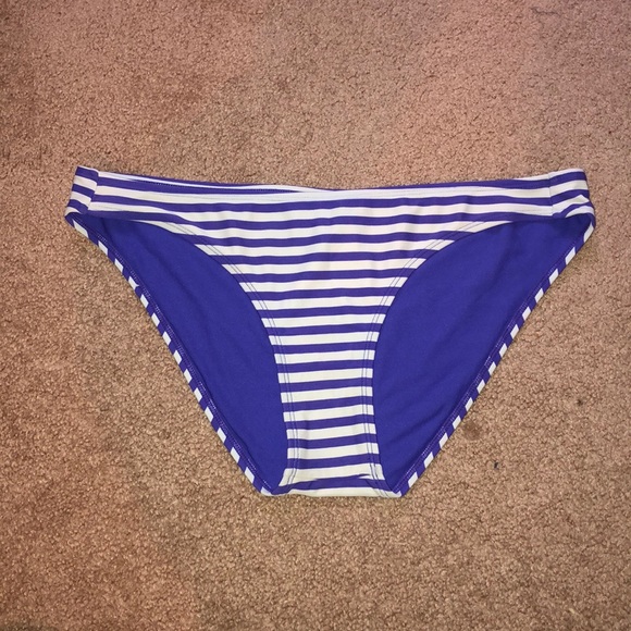 horizontal striped bikini